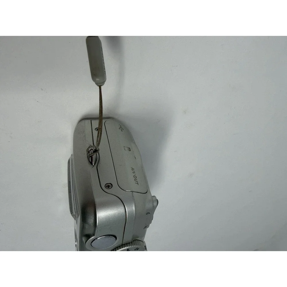 Kodak EasyShare CX7525 5.0MP Digital Camera -‎ Silver - Vintage Y2K - TESTED